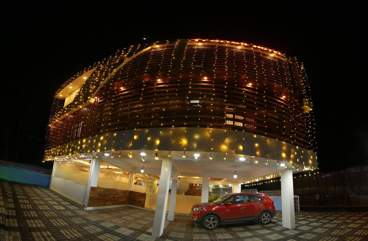 Gateway Airport Hotel Kannur Dış mekan fotoğraf