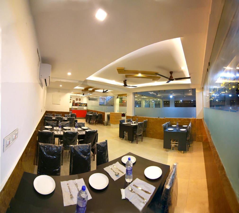 Gateway Airport Hotel Kannur Dış mekan fotoğraf