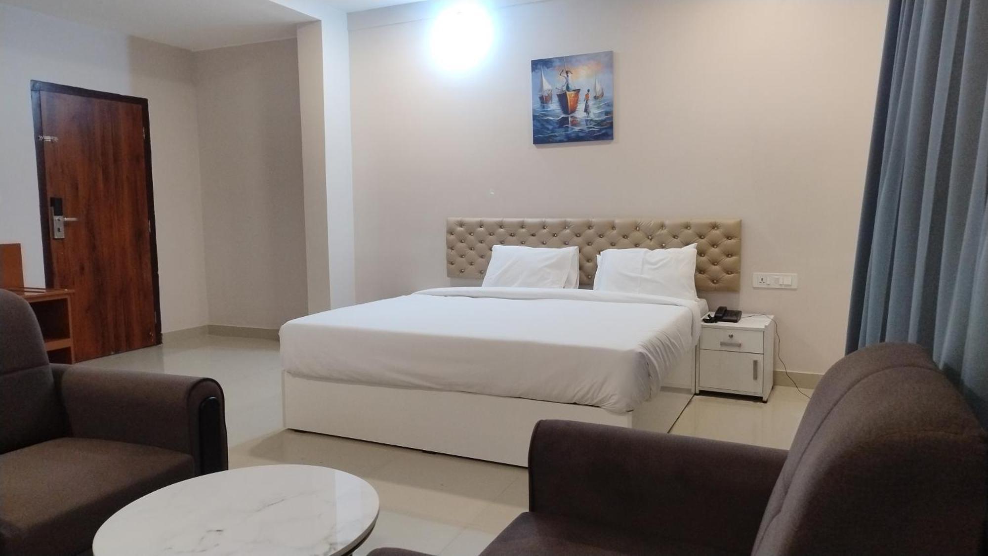 Gateway Airport Hotel Kannur Dış mekan fotoğraf
