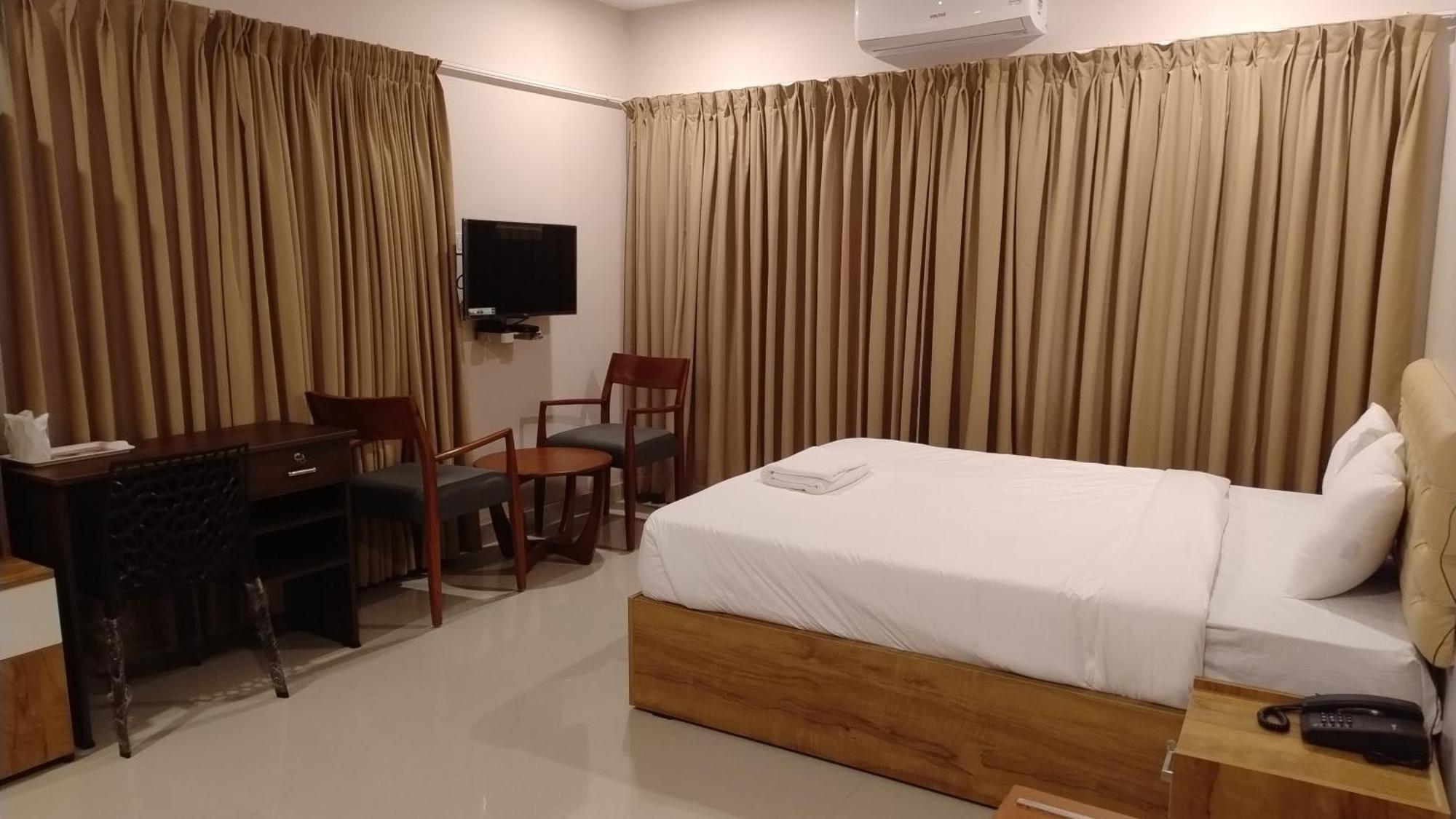 Gateway Airport Hotel Kannur Dış mekan fotoğraf