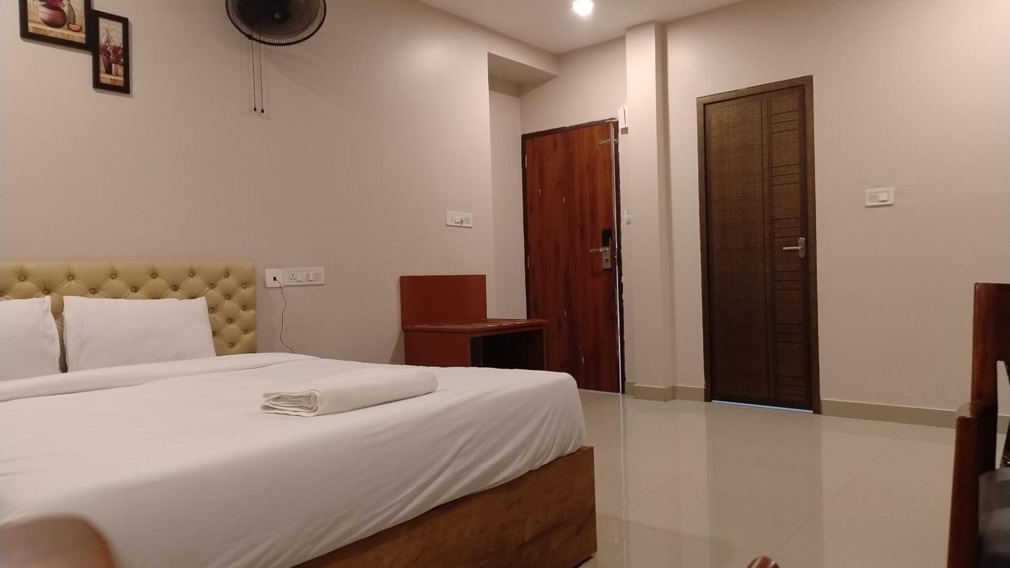 Gateway Airport Hotel Kannur Dış mekan fotoğraf